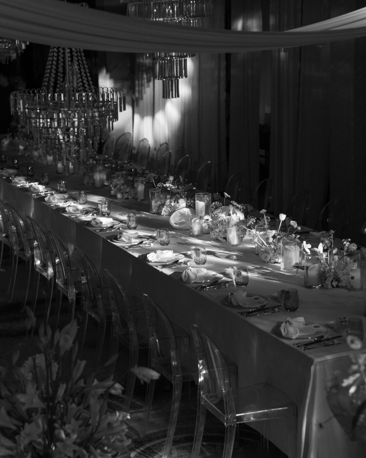 tr-n-v-intimate-wedding-at-hilton-saigon-vietnam-thien-tong